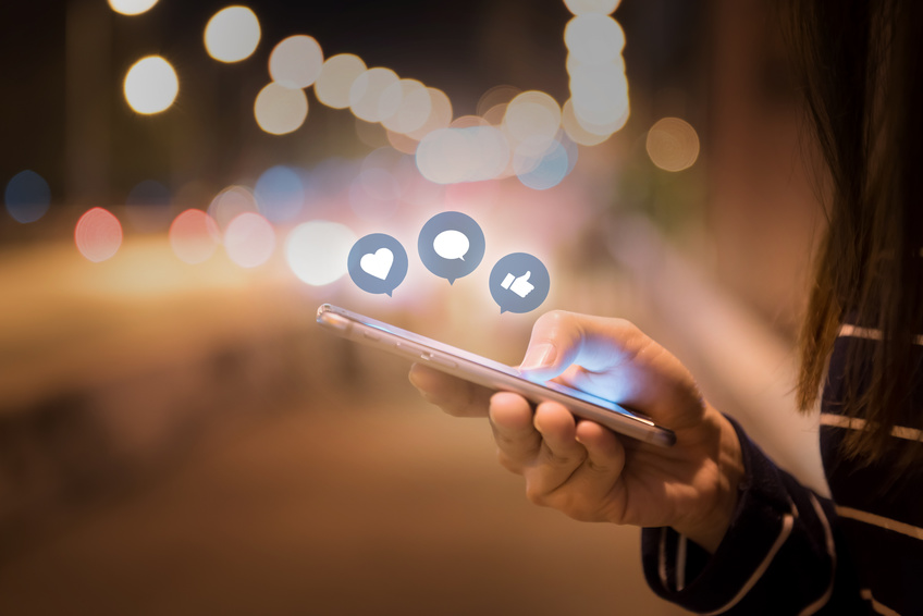 Fb i Instagram: 10 stron o Warszawie, które warto śledzić!